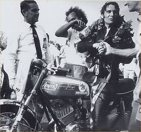 726hour.jpg (62669 bytes)