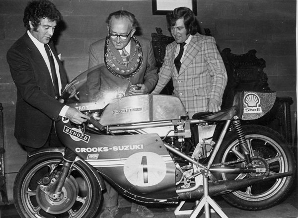 1976-Ed+LT+Mayor.jpg (68468 bytes)