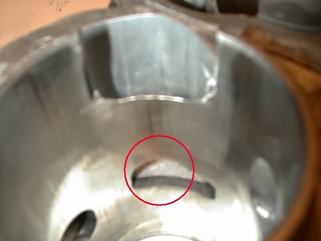 third009.jpg (32836 bytes)